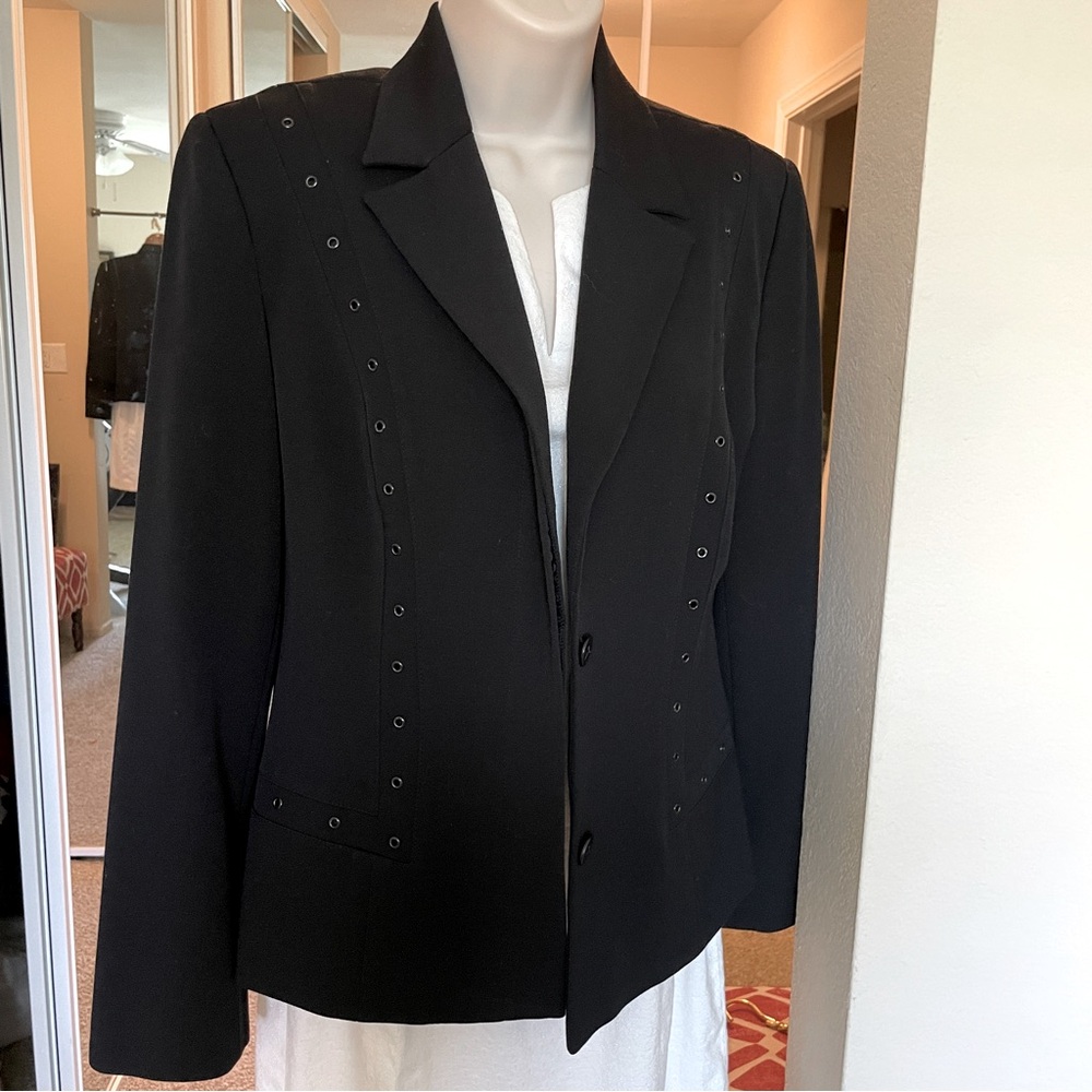Blazer with grommet trim details and slit cuffs